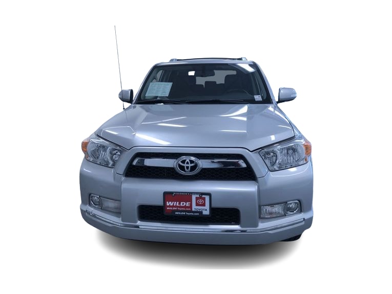 Thumbnail: 2011 Toyota 4Runner - 28