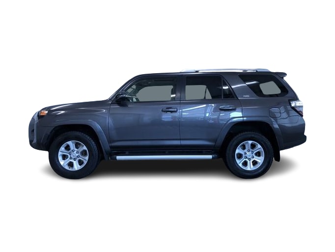 Thumbnail: 2018 Toyota 4Runner - 25