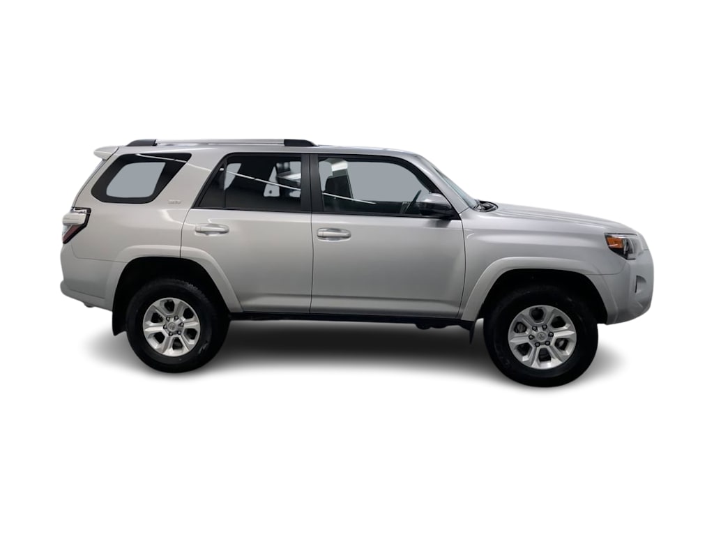 2024 Toyota 4Runner SR5 18