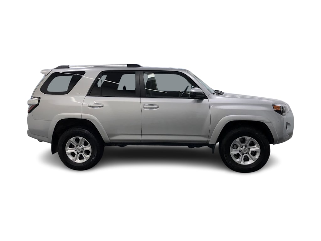 2024 Toyota 4Runner SR5 35