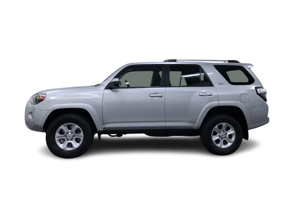 2024 Toyota 4Runner SR5 25