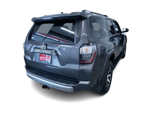 Thumbnail: 2021 Toyota 4Runner - 23