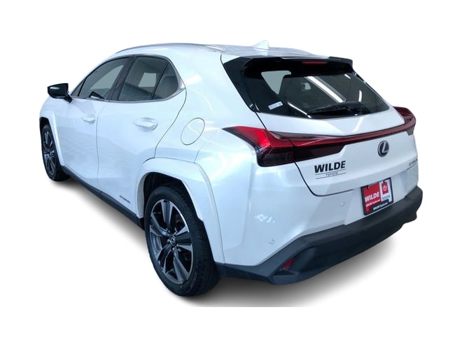 Thumbnail: 2022 Lexus UX - 26