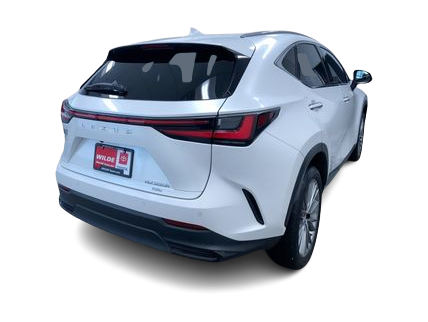 Thumbnail: 2024 Lexus ES - 24