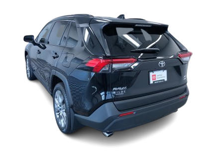 Thumbnail: 2020 Toyota RAV4 - 4