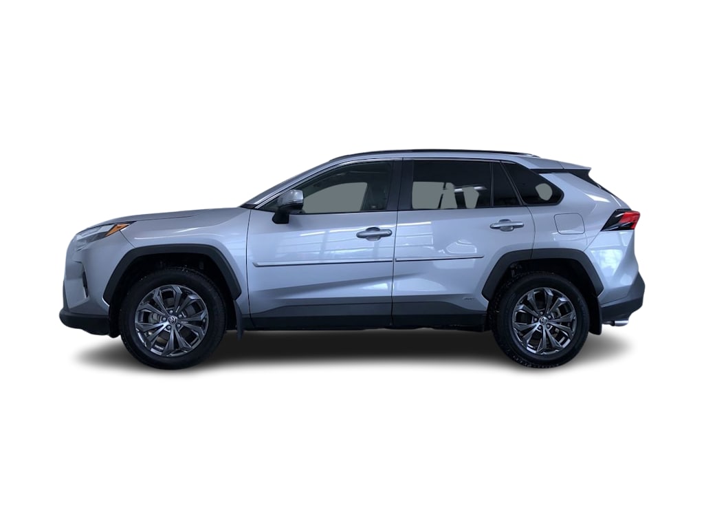 2022 Toyota RAV4 XLE Premium 24