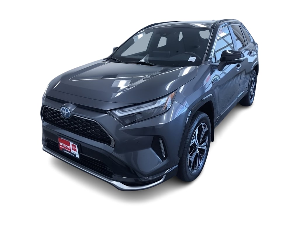 Used 2022 Toyota RAV4 XSE with VIN JTMFB3FVXND084966 for sale in Kansas City