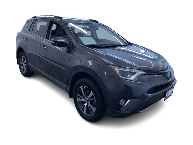Thumbnail: 2018 Toyota RAV4 - 37