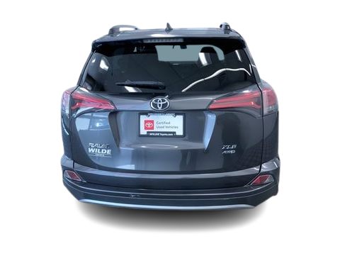 Thumbnail: 2018 Toyota RAV4 - 23