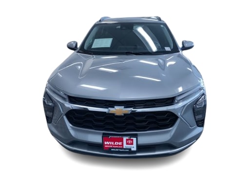 Thumbnail: 2025 Chevrolet Trax - 6
