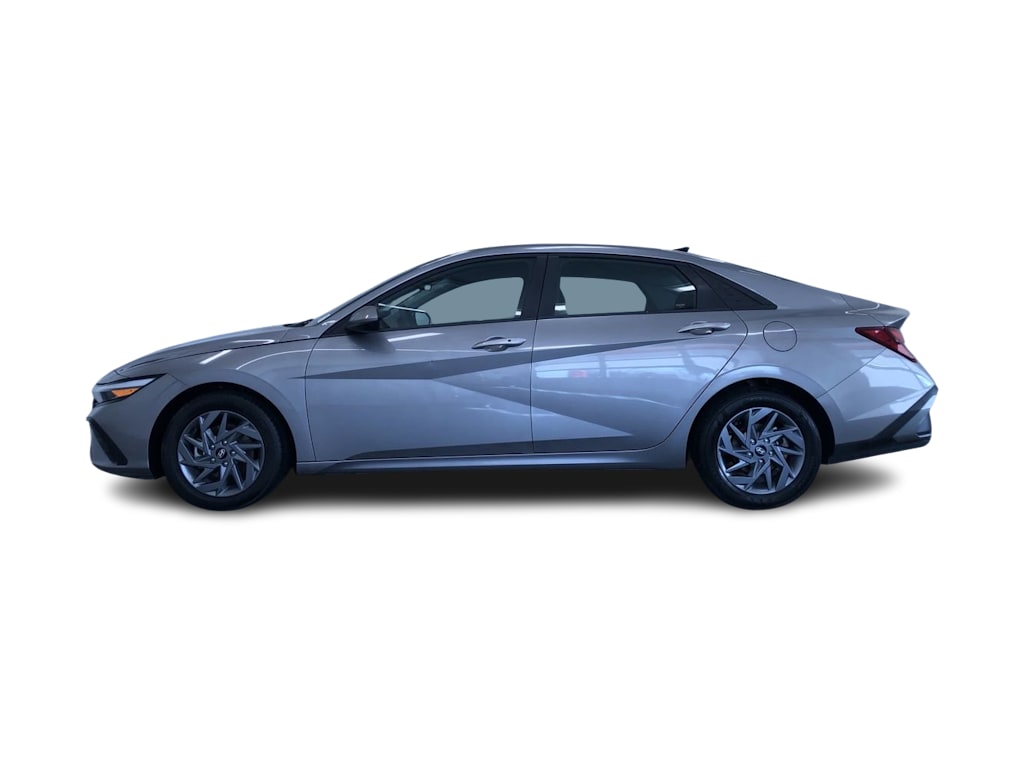 2024 Hyundai Elantra SEL 24