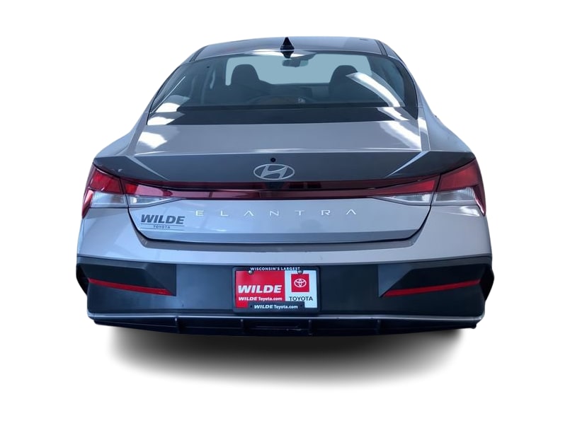 2024 Hyundai Elantra SEL 22