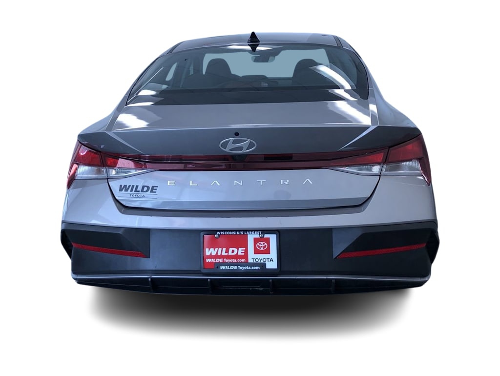 2024 Hyundai Elantra SEL 5