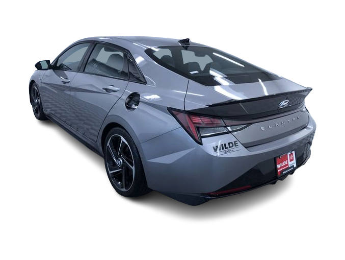 Thumbnail: 2022 Hyundai Elantra - 4