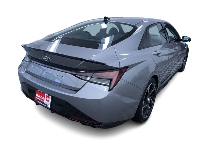 Thumbnail: 2022 Hyundai Elantra - 33