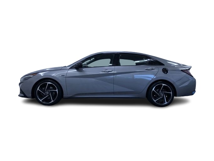 Thumbnail: 2022 Hyundai Elantra - 22