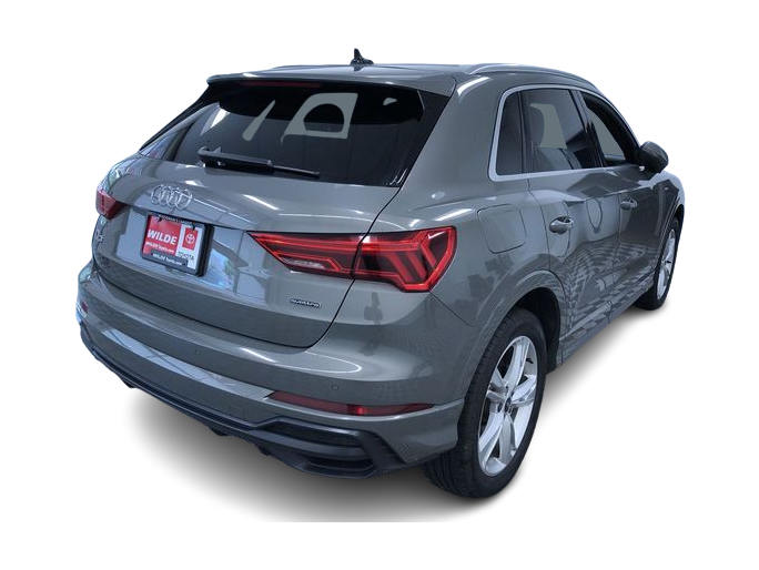 Thumbnail: 2021 Audi Q3 - 35