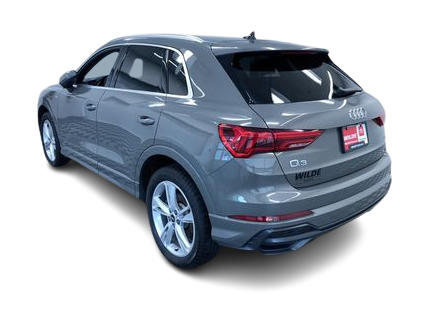 Thumbnail: 2021 Audi Q3 - 4