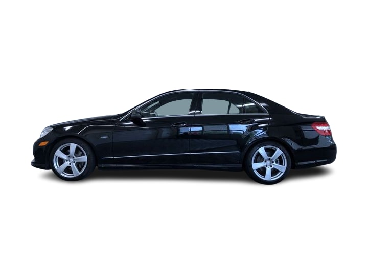Thumbnail: 2012 Mercedes-Benz E-Class - 24