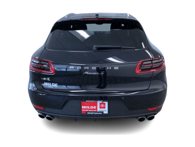 Thumbnail: 2015 Porsche Macan - 26