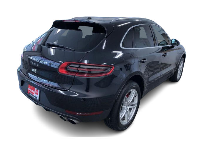Thumbnail: 2015 Porsche Macan - 34