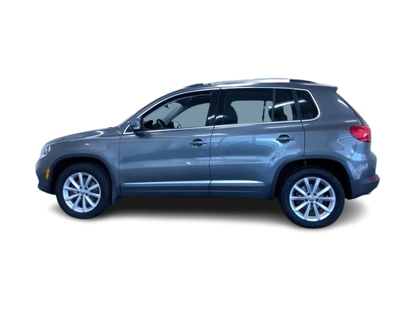 Thumbnail: 2017 Volkswagen Tiguan - 3