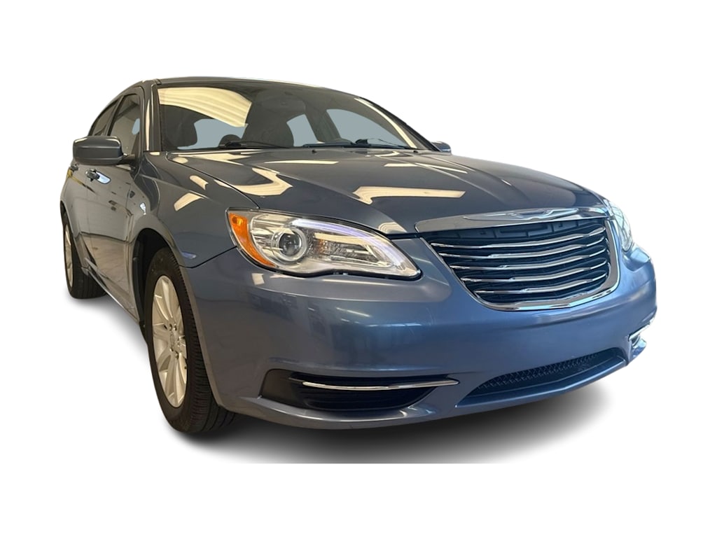 2011 Chrysler 200 Touring 20