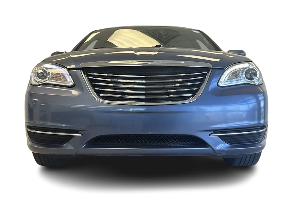 2011 Chrysler 200 Touring 25