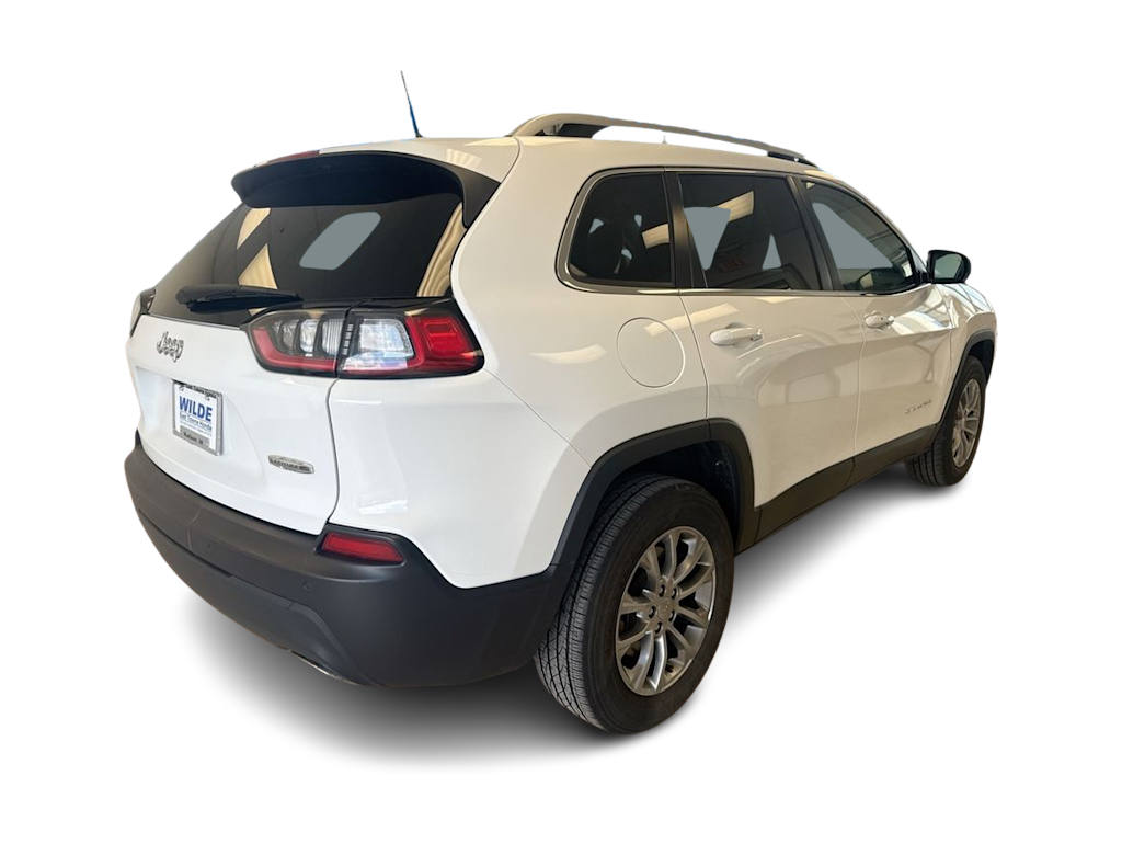 Thumbnail: 2021 Jeep Cherokee - 24