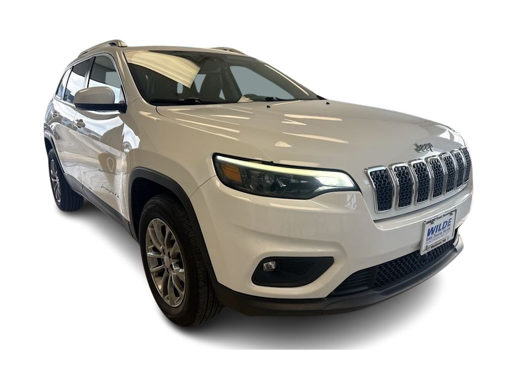 Thumbnail: 2021 Jeep Cherokee - 22