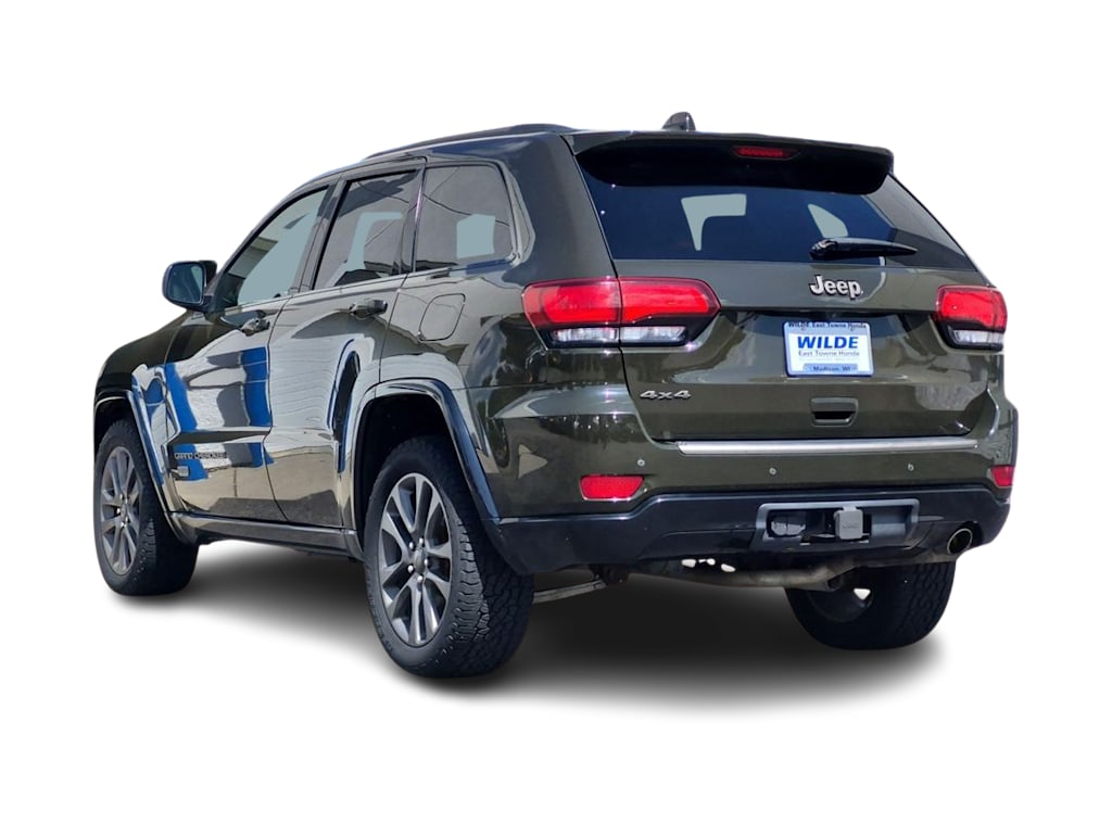 Thumbnail: 2016 Jeep Grand Cherokee - 4