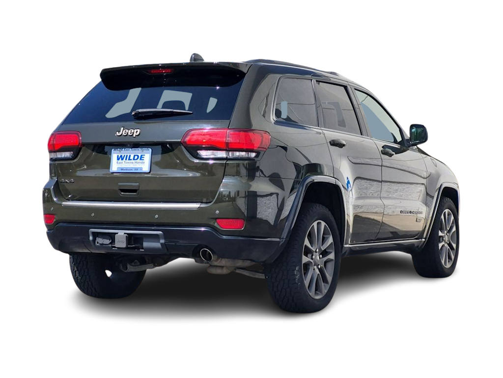 Thumbnail: 2016 Jeep Grand Cherokee - 22