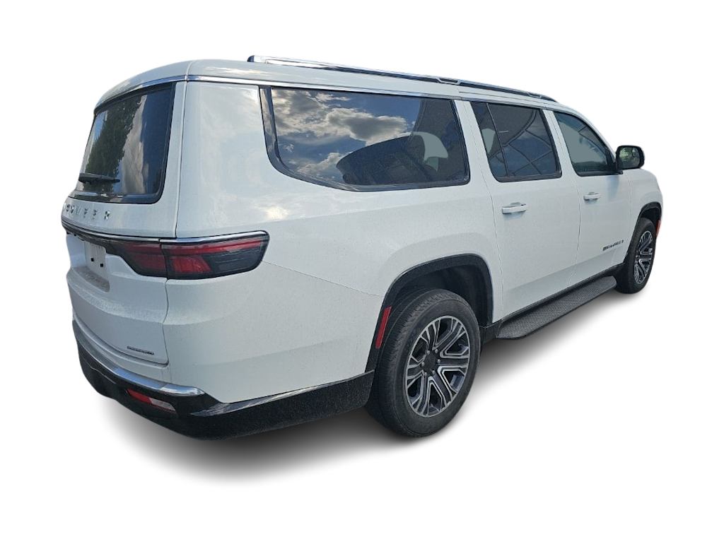 Thumbnail: 2024 Jeep Wagoneer - 8