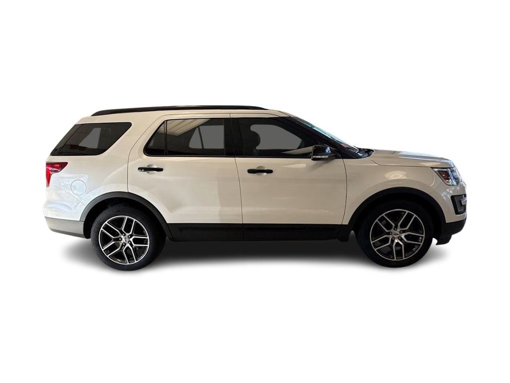 2017 Ford Explorer Sport 25