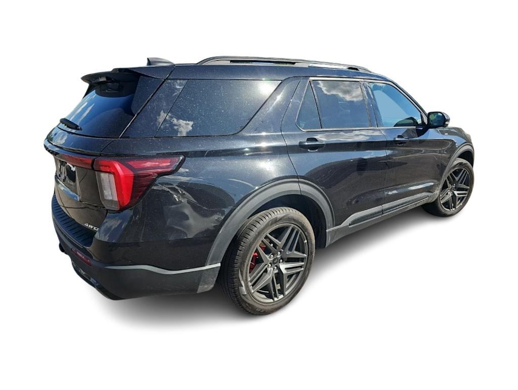 Thumbnail: 2025 Ford Explorer - 8