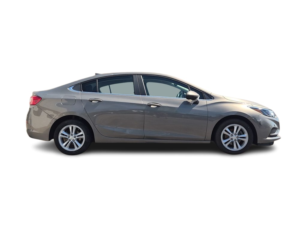 Thumbnail: 2018 Chevrolet Cruze - 23