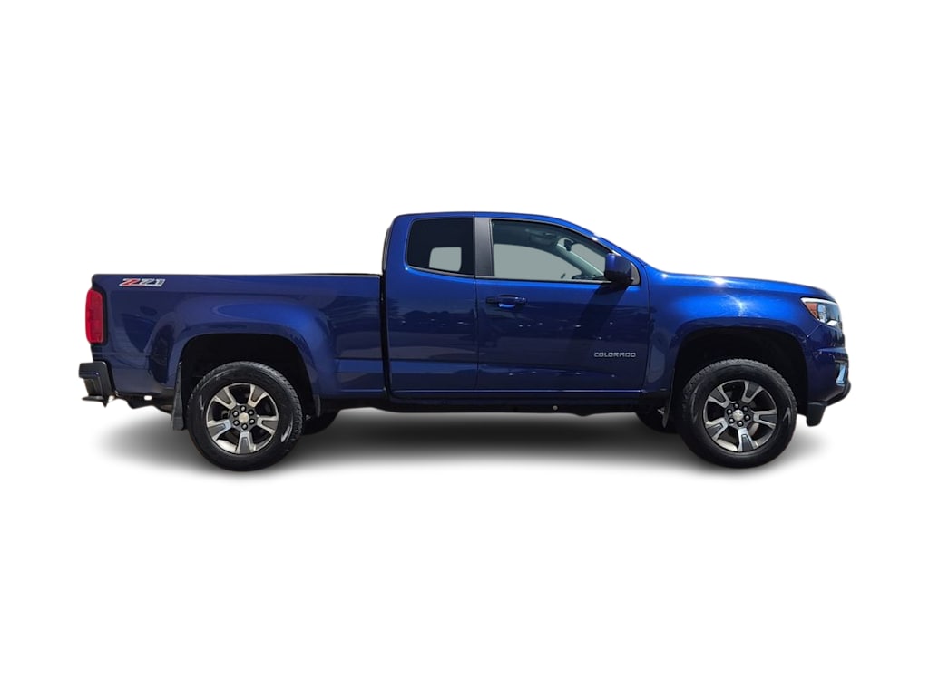 Thumbnail: 2016 Chevrolet Colorado - 23
