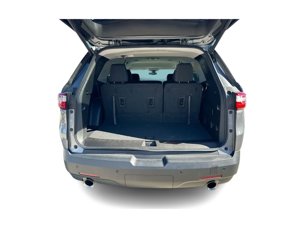 Thumbnail: 2020 Chevrolet Traverse - 15