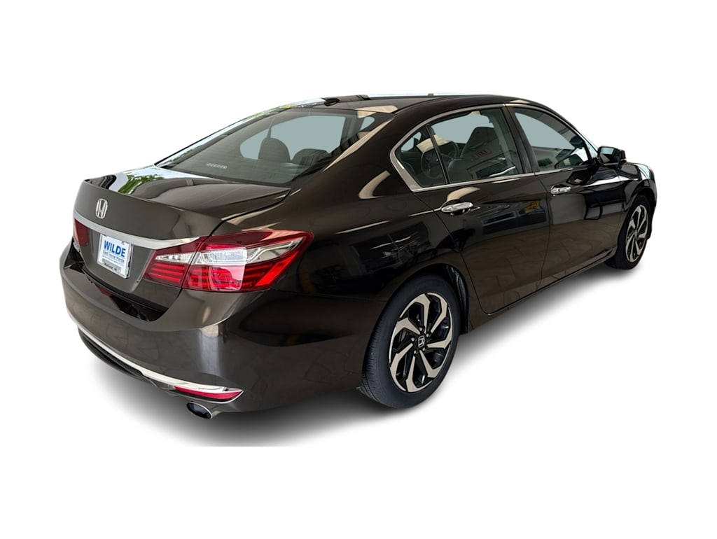 Thumbnail: 2016 Honda Accord - 24