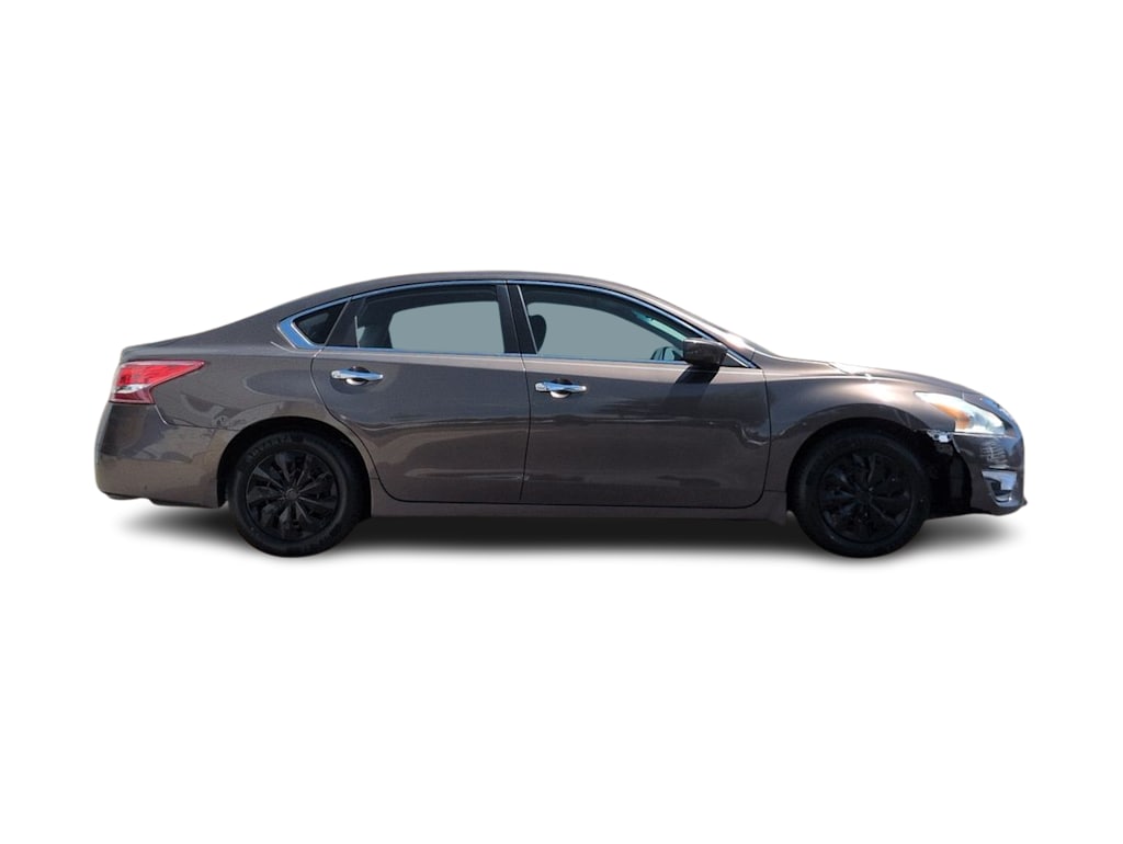 Thumbnail: 2013 Nissan Altima - 22