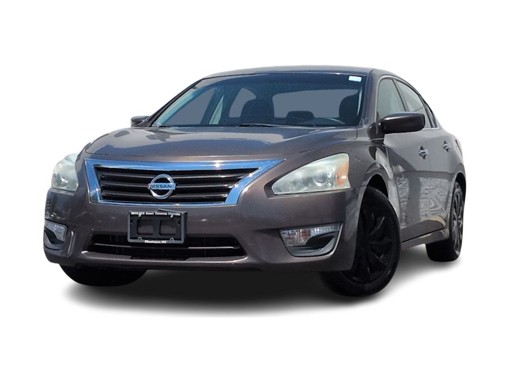 Thumbnail: 2013 Nissan Altima - 4