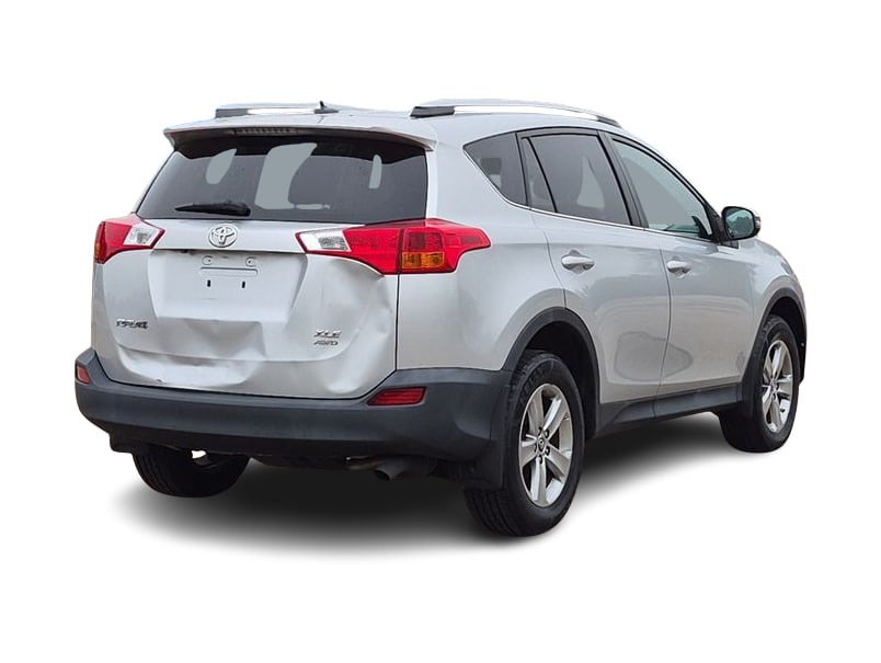 Thumbnail: 2015 Toyota RAV4 - 20