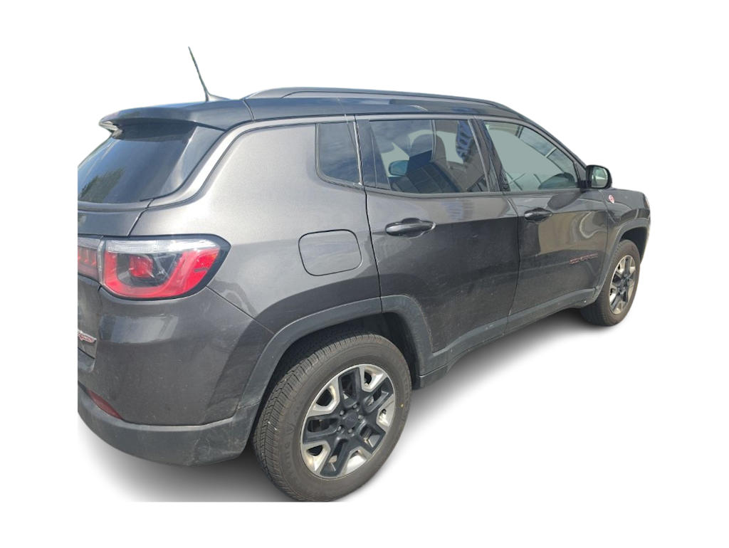 Thumbnail: 2018 Jeep Compass - 9