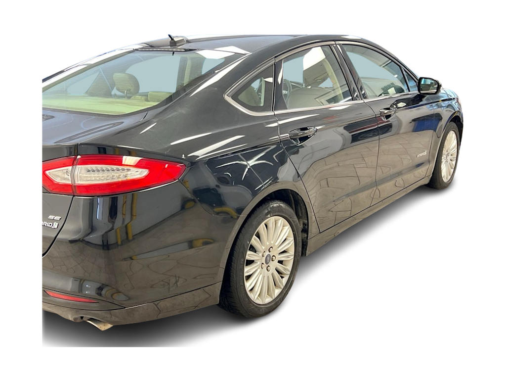 2015 Ford Fusion  22