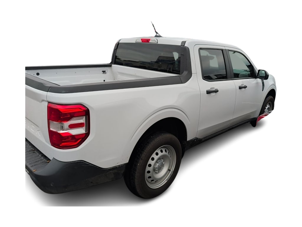 Thumbnail: 2022 Ford Maverick - 8