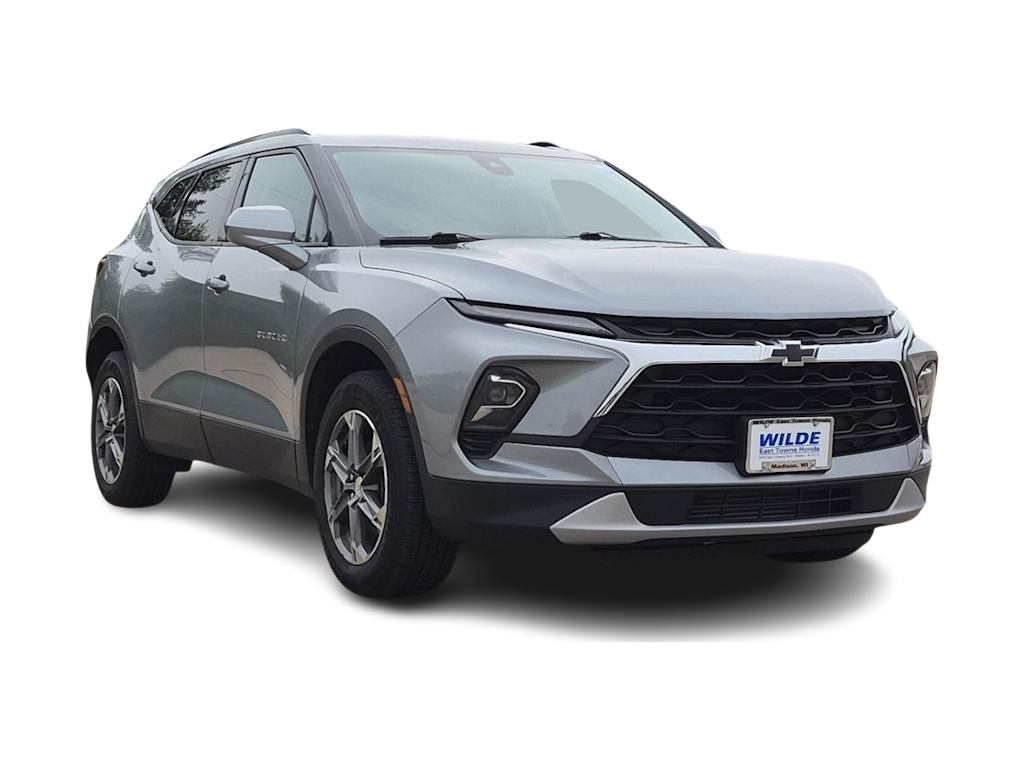 Thumbnail: 2024 Chevrolet Blazer - 20