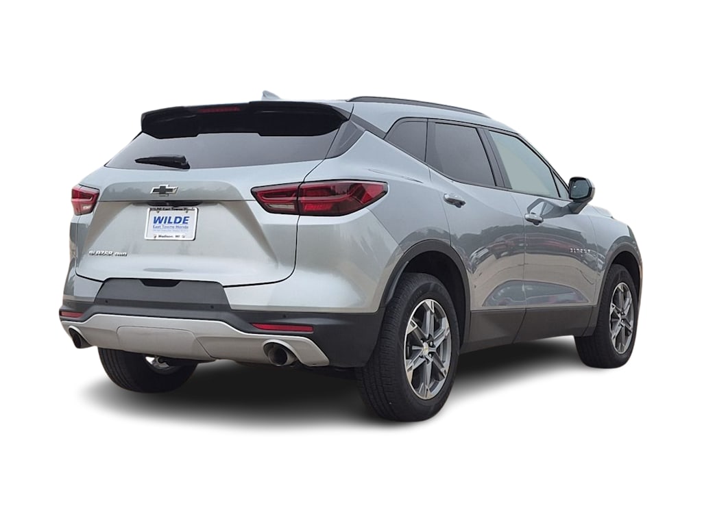 Thumbnail: 2024 Chevrolet Blazer - 22