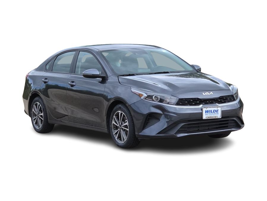 Thumbnail: 2023 Kia Forte - 18