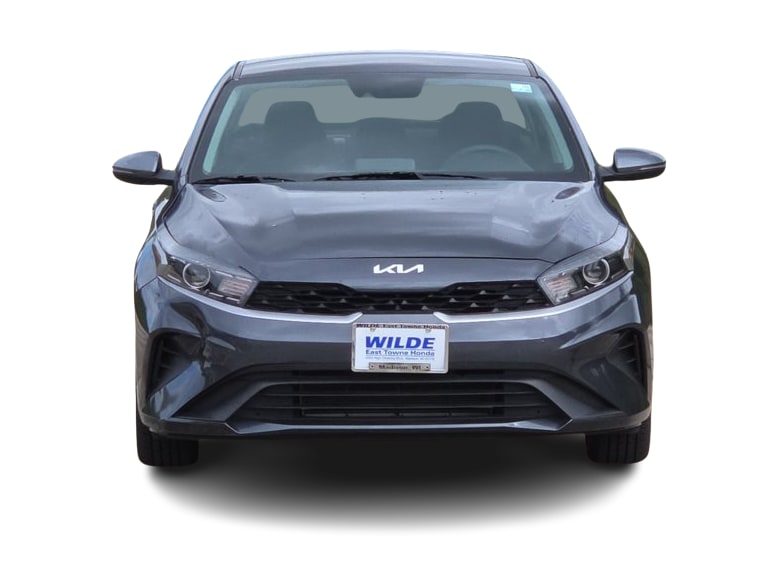 Thumbnail: 2023 Kia Forte - 4
