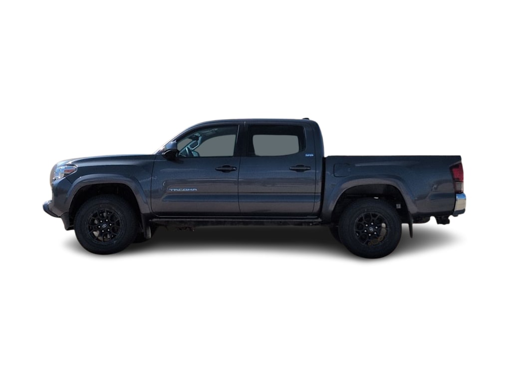 Thumbnail: 2020 Toyota Tacoma - 3